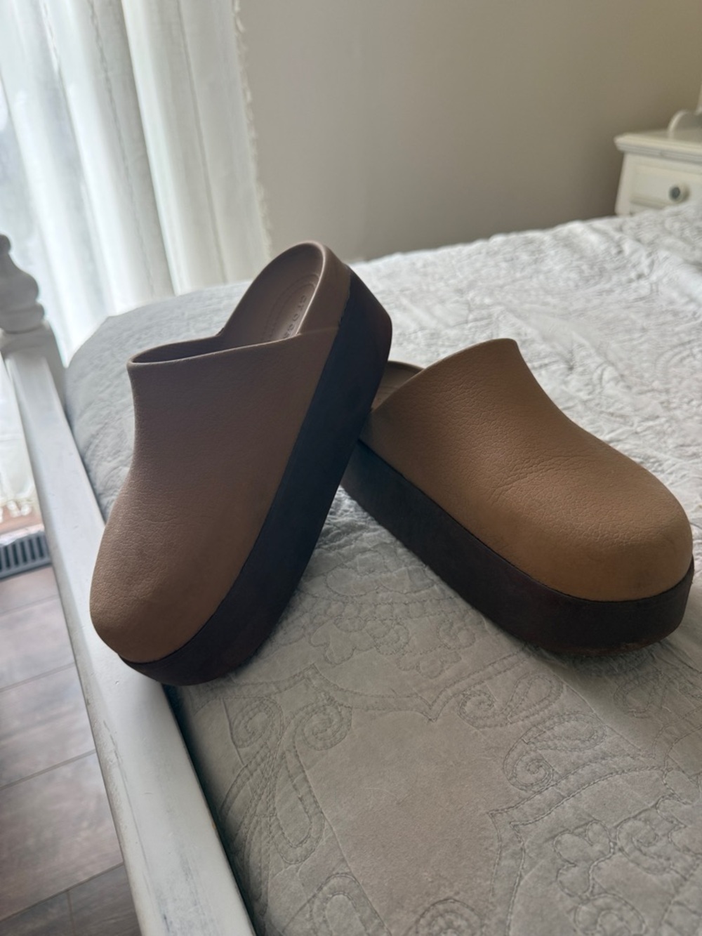 brown platform dylan crocs slip on